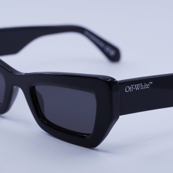 ?️New Off-White OERI137 AURORA 1007 Sunglasses - Black Frame, Dark Grey Lenses